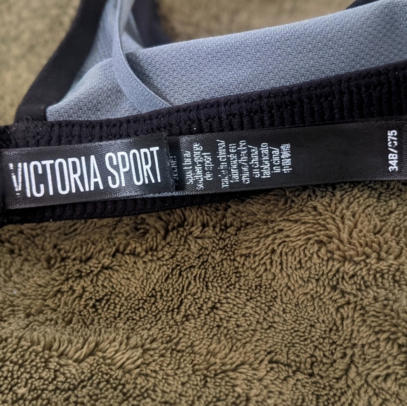 Victoria Secret sports bra - Picture 3 of 7